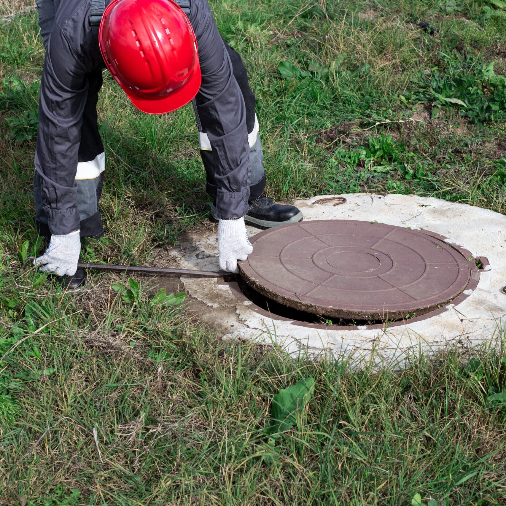 Comment dissoudre les boues d'une fosse septique ? - Utile et pratique